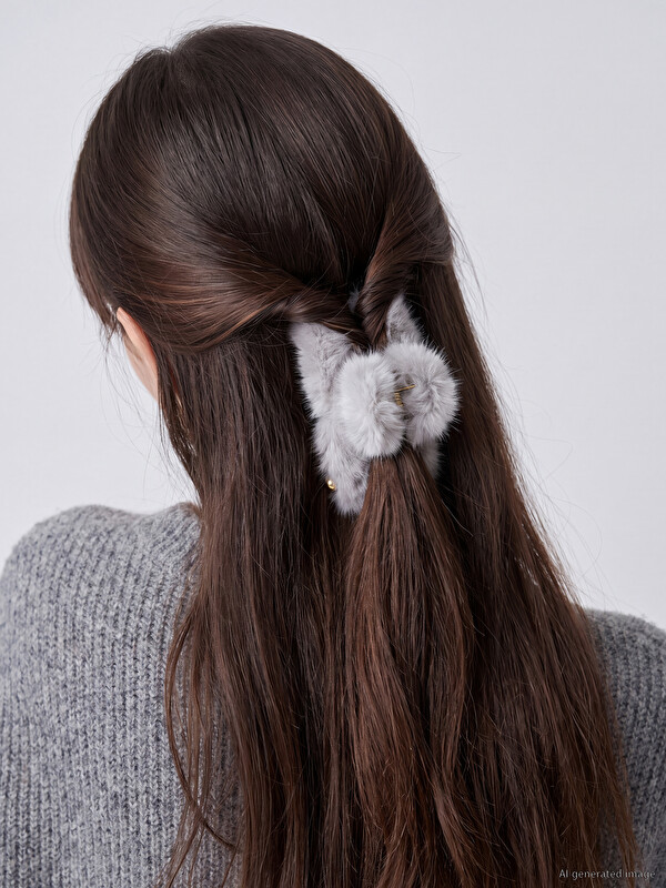 LCW JOY Fur Look Women's Hair Clip