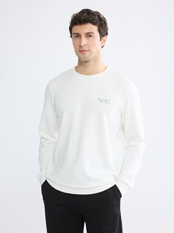 LCWAIKIKI Classic Bisiklet Yaka Nakışlı Erkek Sweatshirt