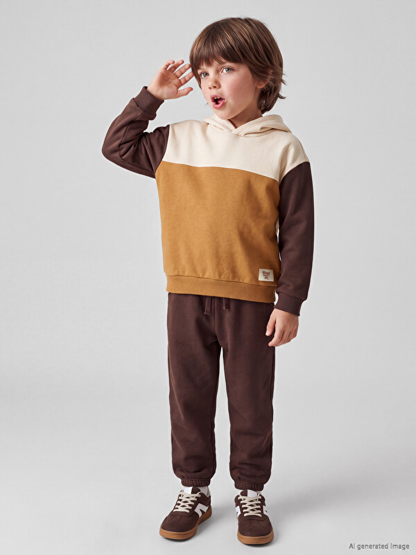 LCW Kids Свитшот и спортивные брюки для мальчиков с цветовым блоком
