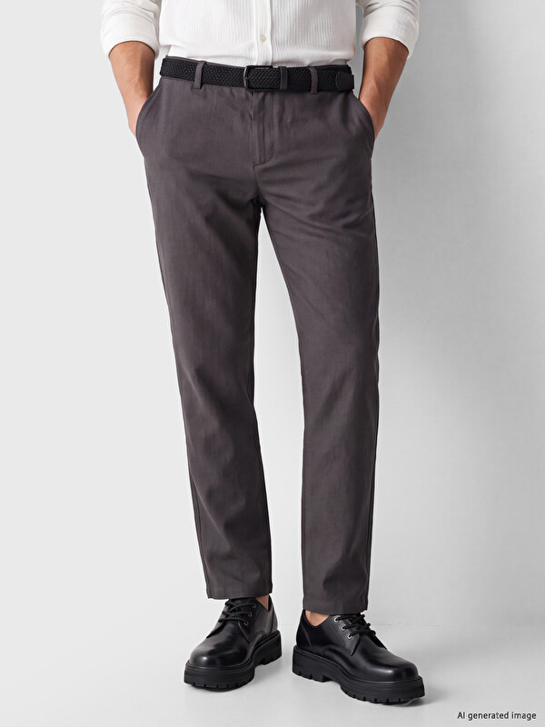 LCWAIKIKI Classic Regular Fit Men's Chino Trousers