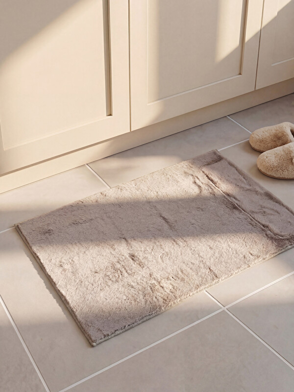 LCW HOME Плюшевый коврик для ванной 50x80 см