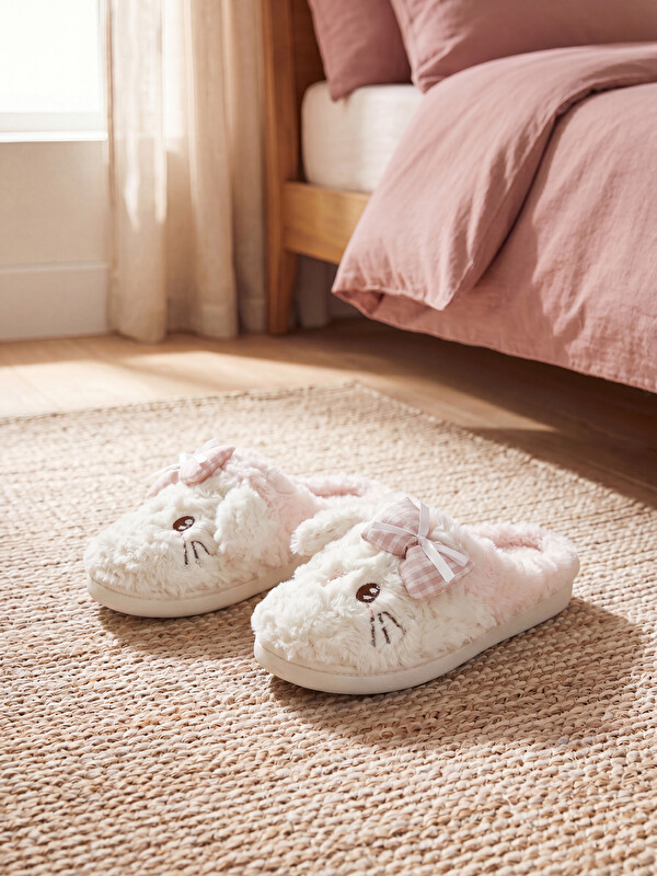 LCW STEPS Animal Figure Embroidered Women's Slipper