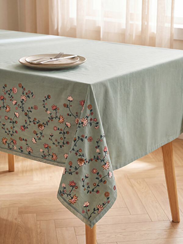 LCW HOME Blumige Tischdecke 150x200 cm