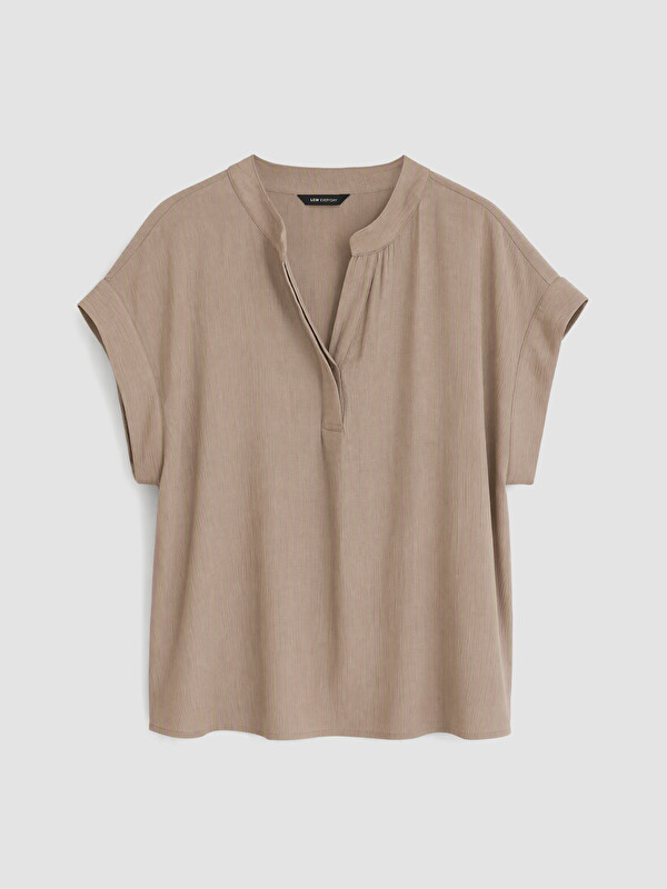 LCWAIKIKI Classic Notch Neck Textured Blouse