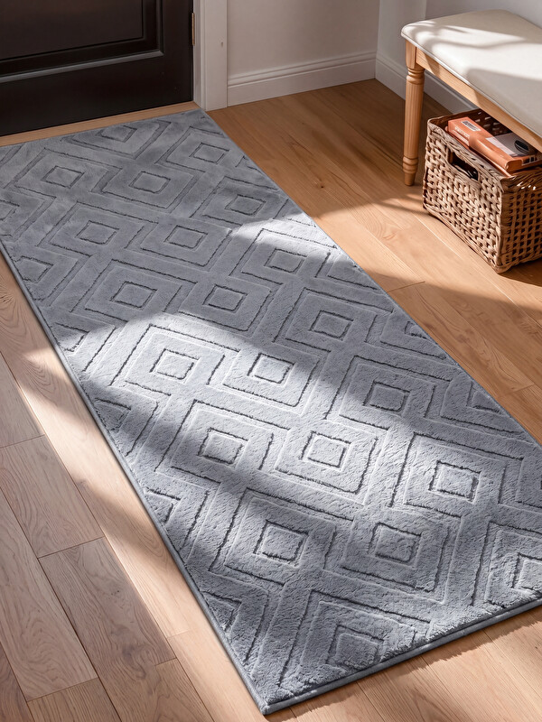 LCW HOME Плюшевый ковер с геометрическим узором 80x150 см