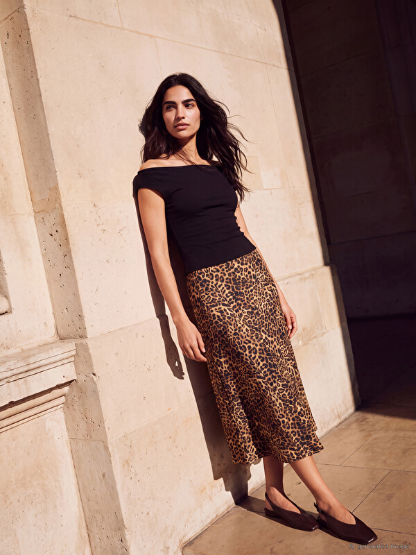LCWAIKIKI Classic Zippered Waist Leopard Print Satin Skirt