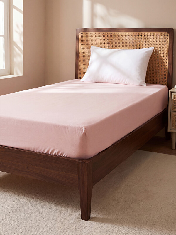 LCW HOME تاکە وەرەقی فیت بووە