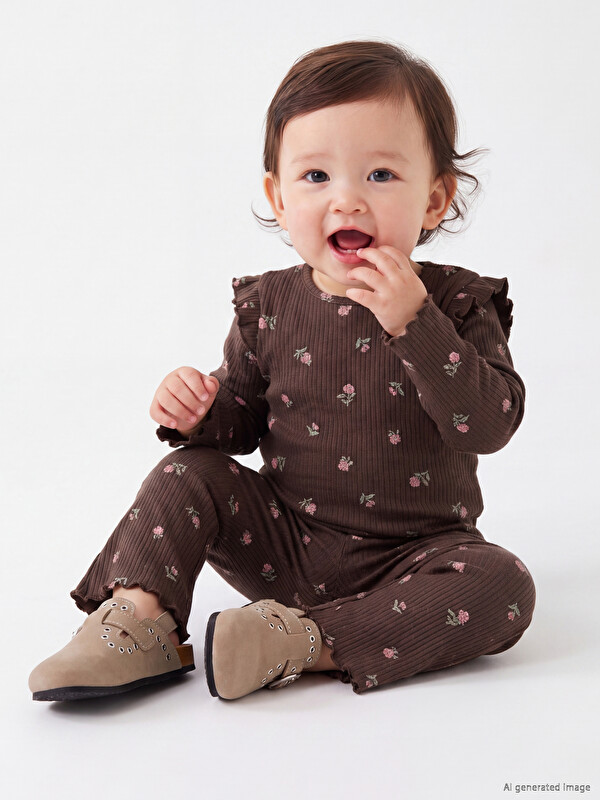 LCW baby Çiçek Baskılı Kız Bebek Takım