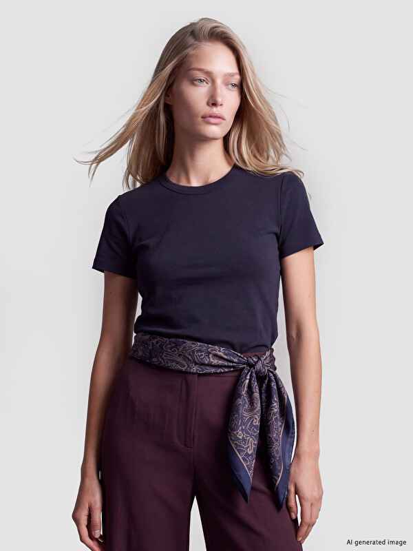 LCW Vision Crew Neck %100 Cotton Women's T-Shirt