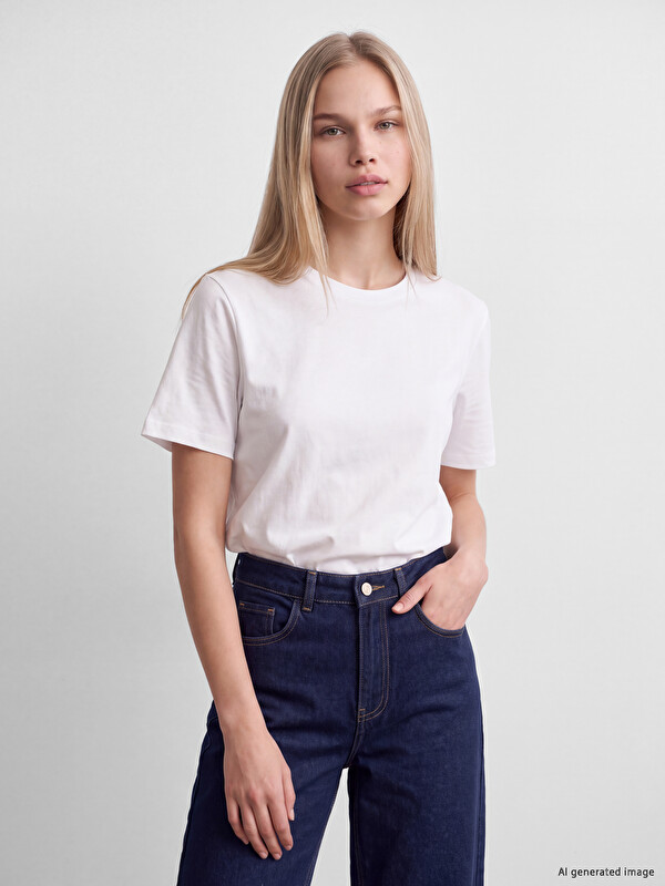 LCW Vision Crew Neck %100 Cotton Women's T-Shirt