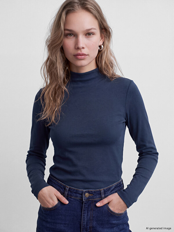 LC WAIKIKI Turtleneck Women's T-Shirt