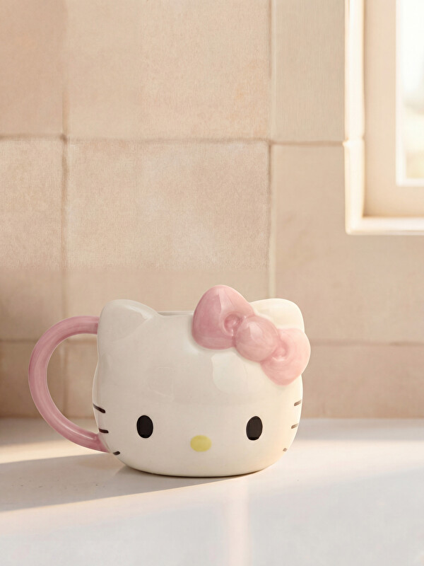 LCW HOME Hello Kitty Baskılı Seramik Kupa 365 ml