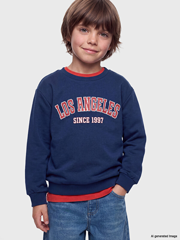LCW Kids Los Angeles Baskılı Erkek Çocuk Kalın Sweatshirt