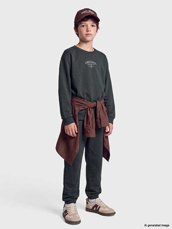 LCW Kids Embroidered Boys' Tracksuit Set