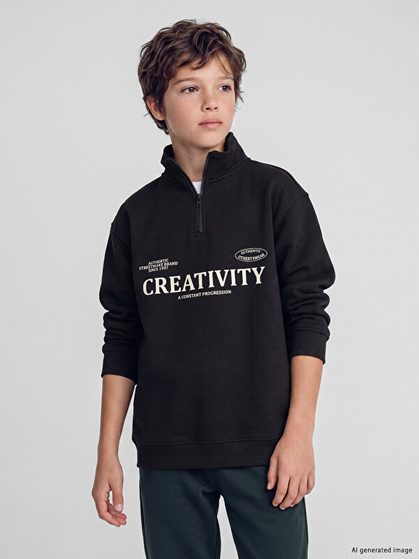 LCW Kids Dik Yaka Baskılı Erkek Çocuk Kalın Sweatshirt