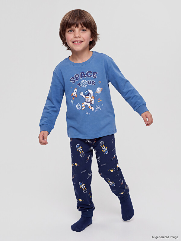LCW Kids Crew Neck Printed Boys' Pyjamas Set