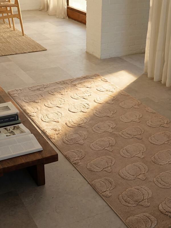 LCW HOME Embossed Pumpkin Patterned Carpet