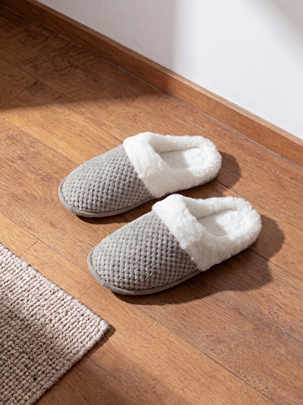 LCW HOME Woman Grey Home Slippers
