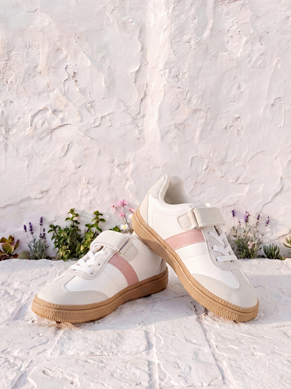LCW STEPS Laces and Hook-and-Loop Girls' Sneakers