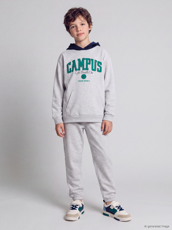LCW Kids Baskılı Erkek Çocuk Kalın Eşofman Takım