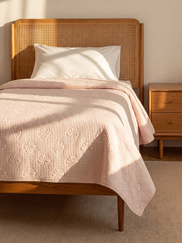 LCW HOME Patterned Single Bedspread