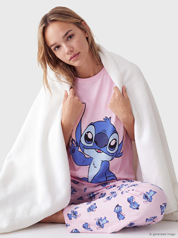 LCW Young Stitch Baskılı Kadın Pijama Takım