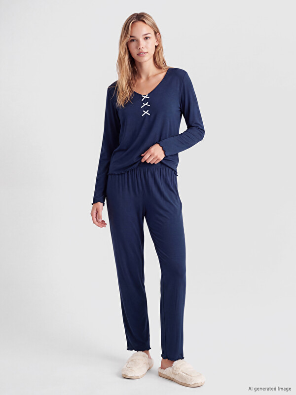 LCW DREAM V Yaka Kadın Pijama Takımı