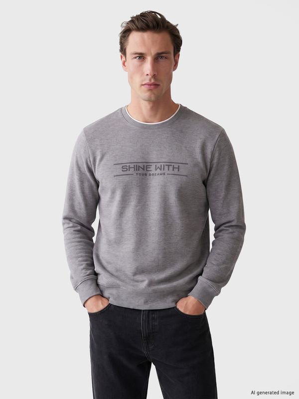 LCWAIKIKI Classic Crew Neck Men's Sweatshirt