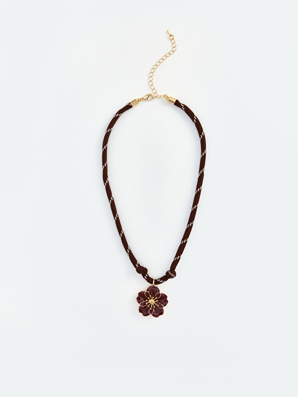 LCW JOY Flower Figured Woman Necklace