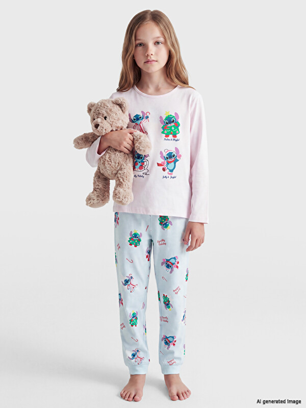 LCW Kids Stitch Baskılı Kız Çocuk Pijama Takım