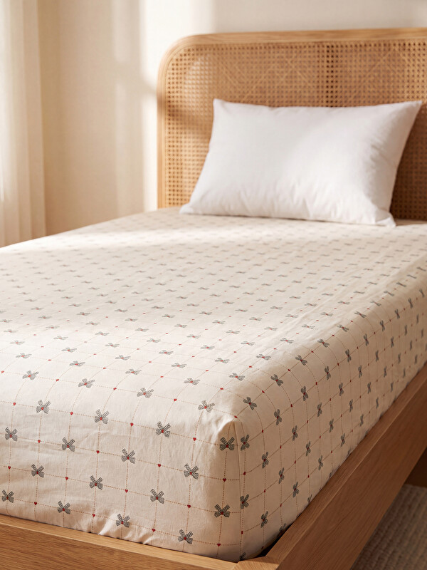 LCW HOME Fiyonk Nakışlı Tek Kişilik Çarşaf
