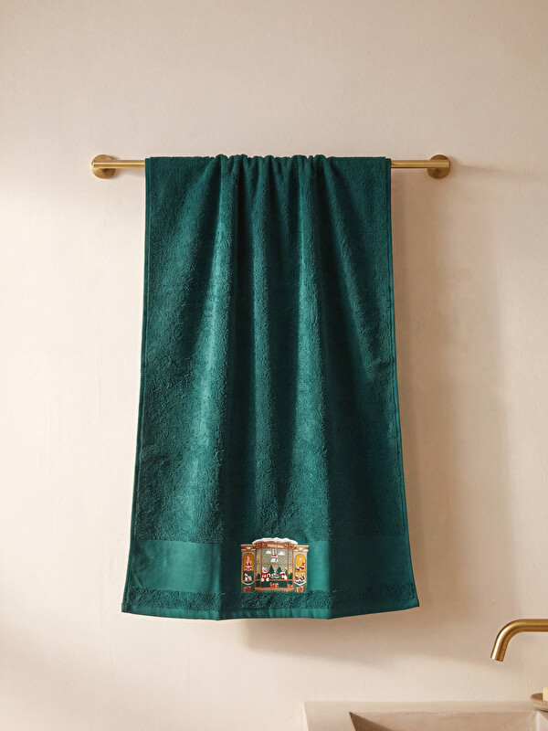 LCW HOME Yılbaşı Temalı Yüz Havlusu 50X80