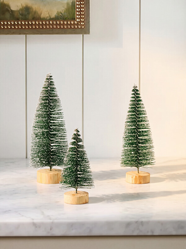 LCW HOME 3 Tree Decorative Figure