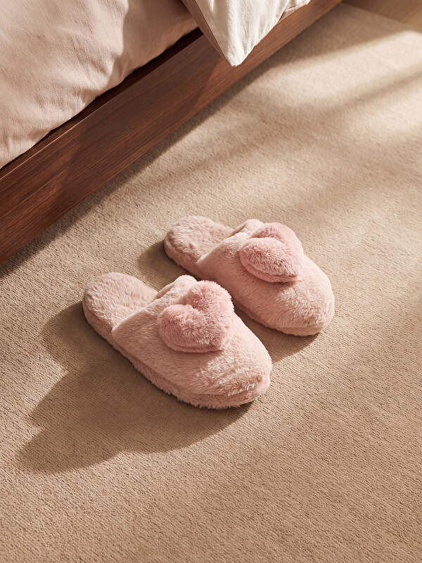 LCW STEPS Heart Detailed Plush Women's Home Slipper