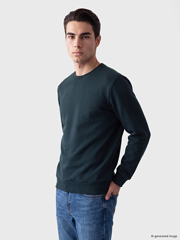 LCWAIKIKI Classic Crew Neck Men's Thick Sweatshirt