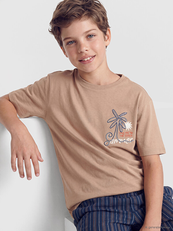 LCW Kids Bisiklet Yaka Erkek Çocuk Şortlu Pijama Takımı