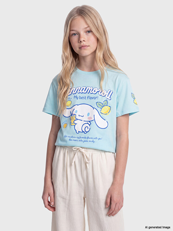 LCW Kids Bisiklet Yaka Cinnamoroll Baskılı Kız Çocuk Tişört