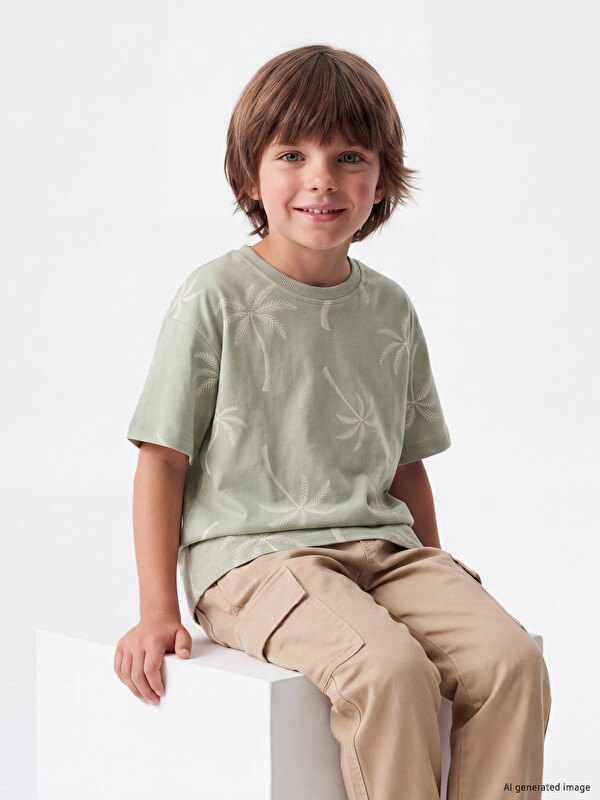 LCW Kids Bisiklet Yaka Baskılı Erkek Çocuk Tişört