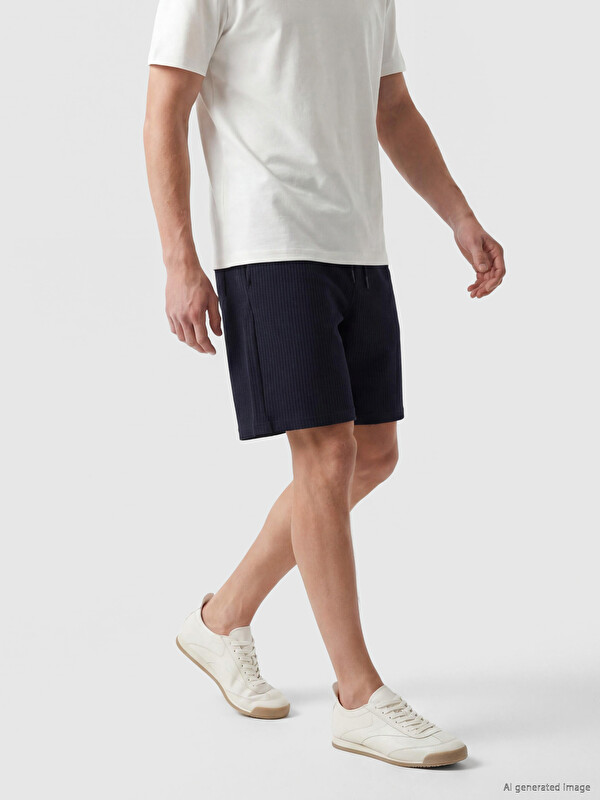 LCW Vision Regular Fit Erkek Şort