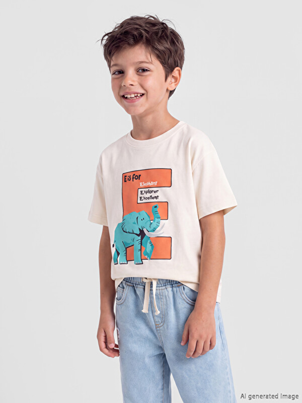 LCW Kids Crew Neck Printed Boys' T-Shirt