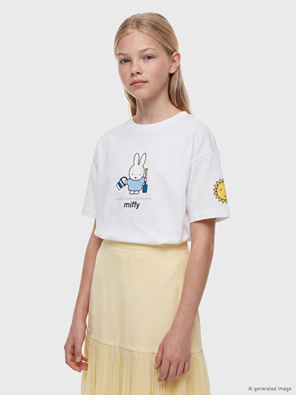 LCW Kids Crew Neck Miffy Printed Girls' T-Shirt