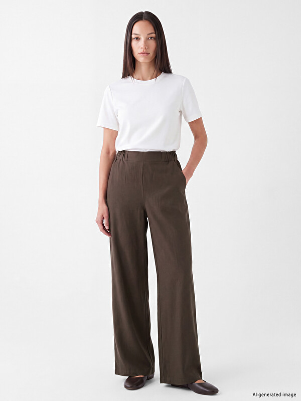 LCWAIKIKI Classic Beli Lastikli Geniş Paça Kadın Pantolon