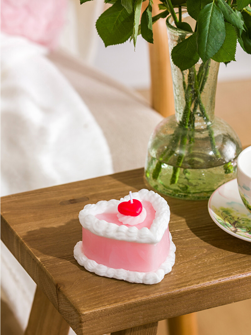 LCW HOME Cake Figured Candle 10 cm - S61814Z8-F9C | LC Waikiki