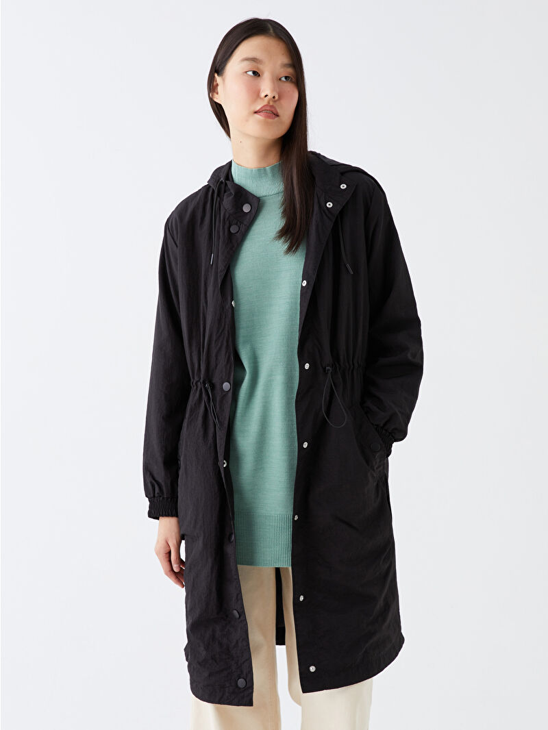 LCW Modest Siyah Kadın Kapüşonlu Düz Yağmurluk - W33319Z8-RQL | LCW