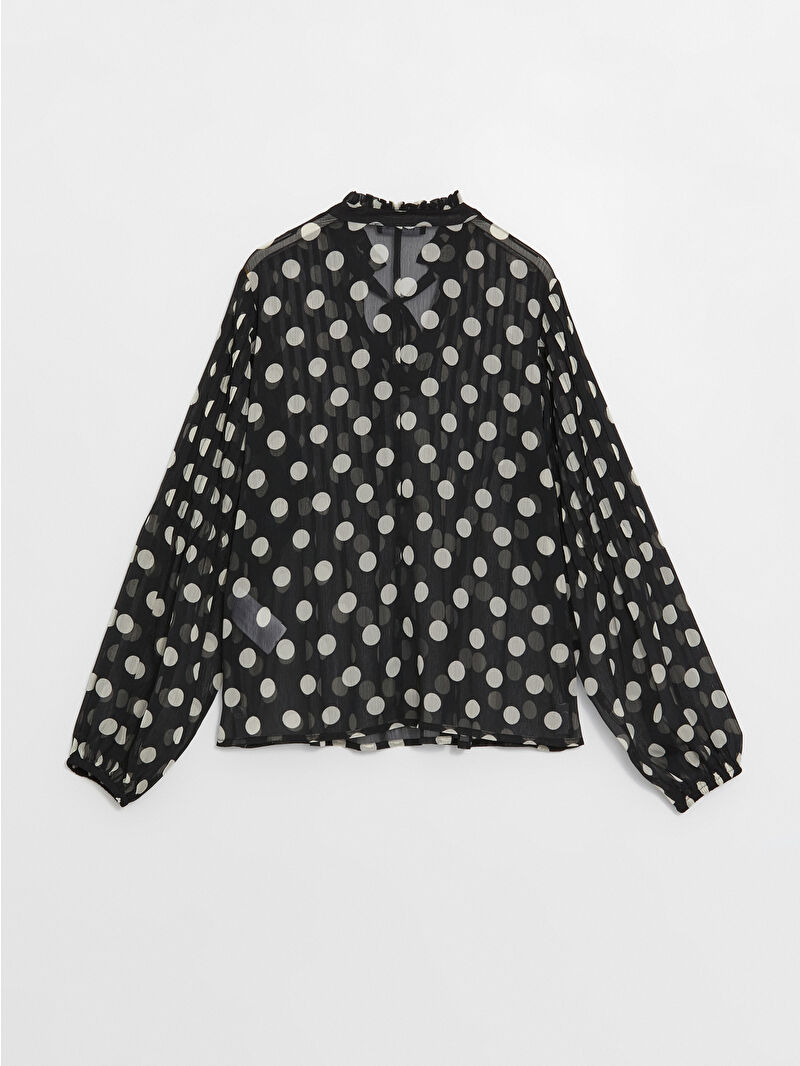 tie&cropped blouse/white - akiki
