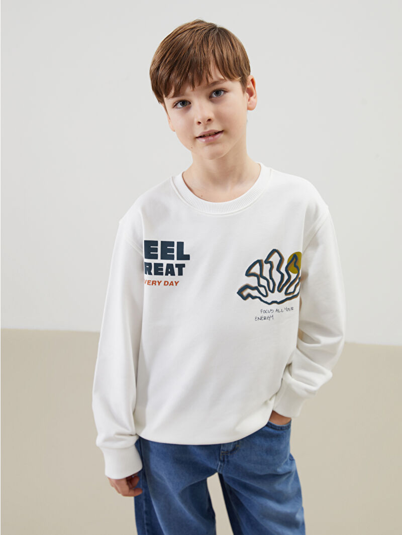 LCW Kids Crew Neck Boys' Sweatshirt -S51659Z4-R9J - LC Waikiki