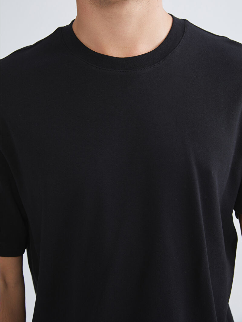 LCWAIKIKI Classic Siyah Bisiklet Yaka Kısa Kollu Erkek Tişört