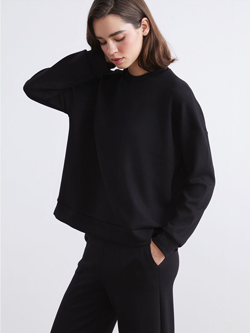 LCW Vision Siyah Bisiklet Yaka Oversize Kadın Sweatshirt