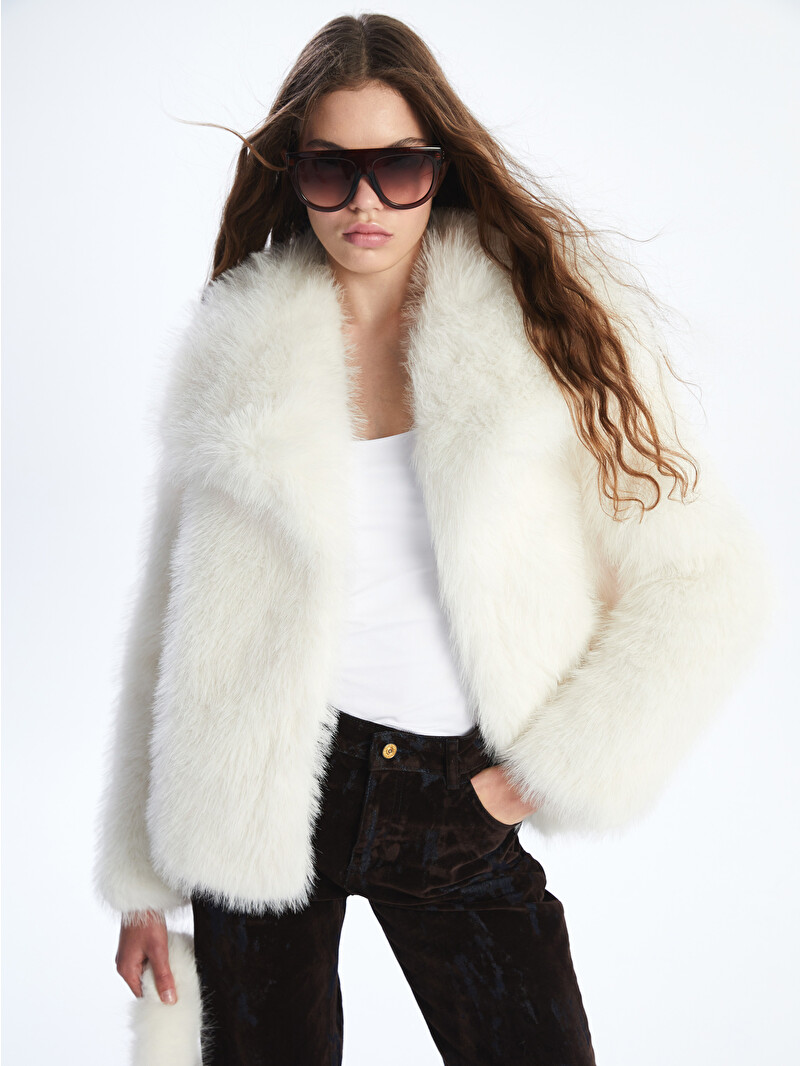 XSIDE Notch Lapel Women's Faux Fur Coat - W5DP04Z8-EEW | LC Waikiki