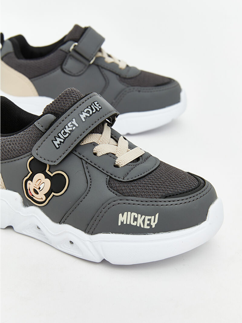 LCW STEPS Antrasit Mickey Mouse Baskılı Kız Bebek Spor Ayakkabı